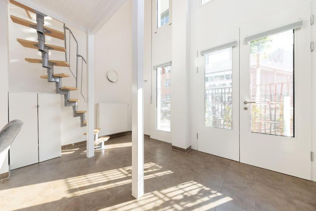 Zentrales Gallerie-loft Alexanderplatz Appartement Berlijn