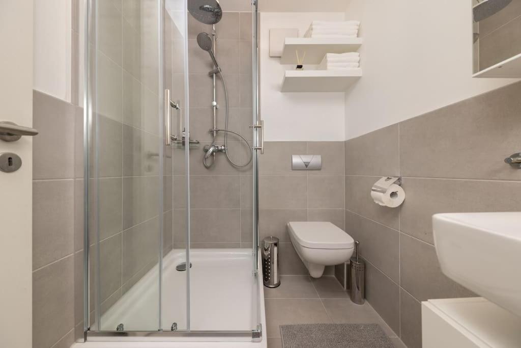 Appartement Zentrales Gallerie-loft Alexanderplatz Berlijn